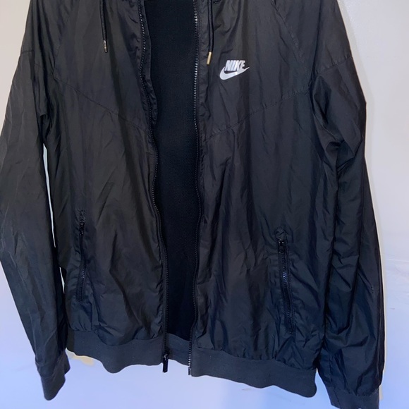 Nike sweater🔴SOLD🔴 - Picture 4 of 4